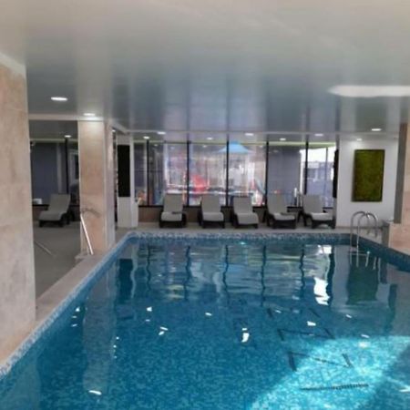 Alezzi Luxury Apartment Spa Resort Piscina Incalzita Sauna Parking Navodari Luaran gambar