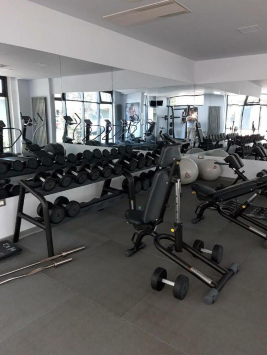 Alezzi Luxury Apartment Spa Resort Piscina Incalzita Sauna Parking Navodari Luaran gambar