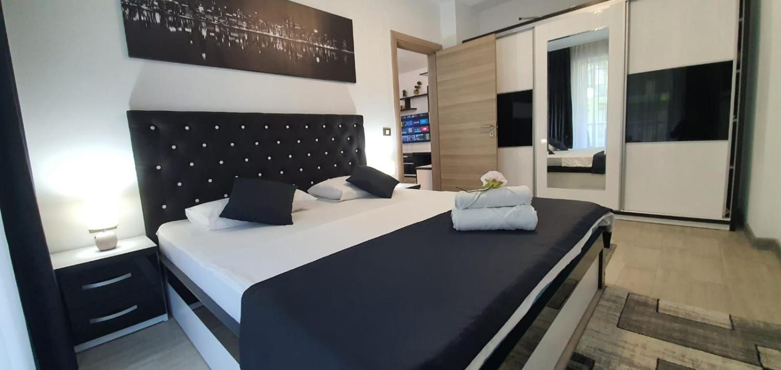 Alezzi Luxury Apartment Spa Resort Piscina Incalzita Sauna Parking Navodari Luaran gambar